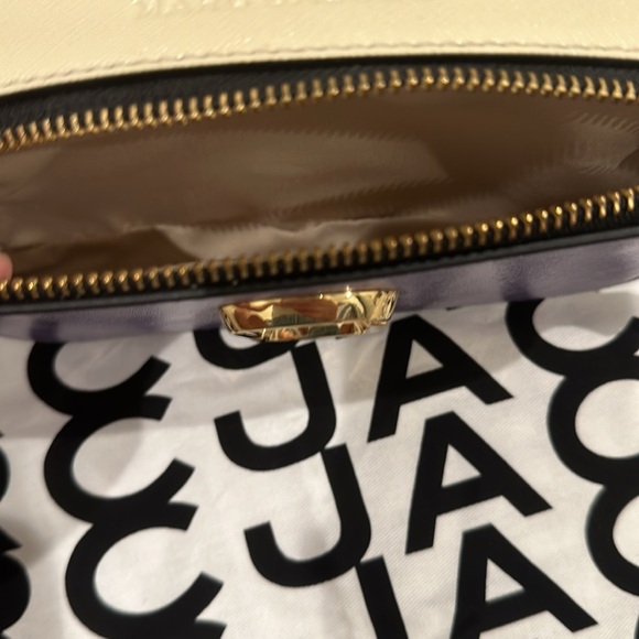 Marc Jacob’s snapshot bag. - Picture 6 of 12